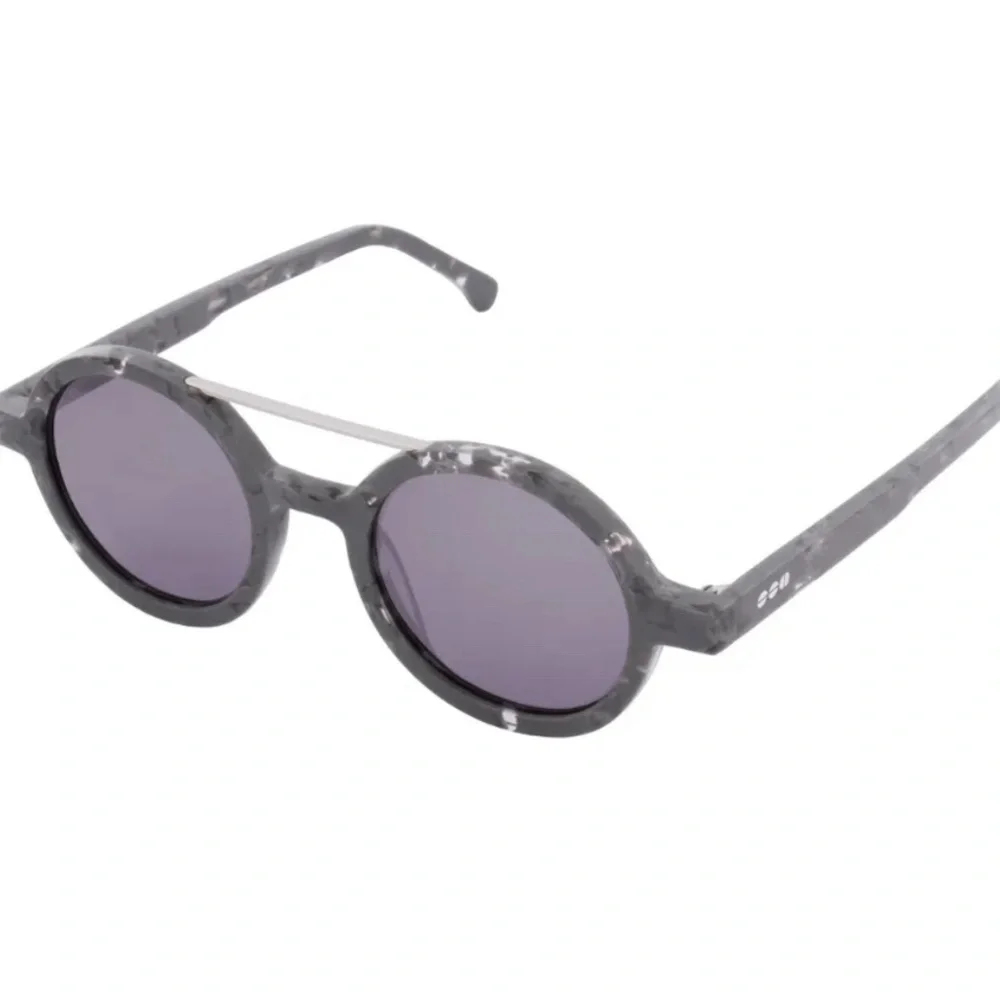 KOMONO Vivien Concrete Sunglasses NEW Grey Gray Round